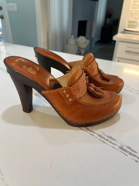 MICHAEL Michael Kors Brown Leather Tassel Clog Heels size women’s 7.5